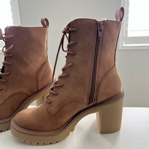 Dolce Vita boots